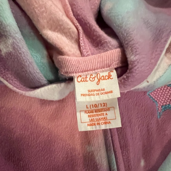 Cat & Jack Onesie Pajama/ sleepwear - Picture 6 of 9